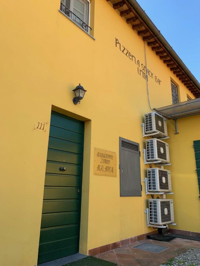 Affittacamere Agli Archi Capannori Bagian luar foto